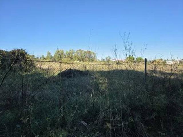 Casa rústica / Caserío en Venta en Talavera de la Reina