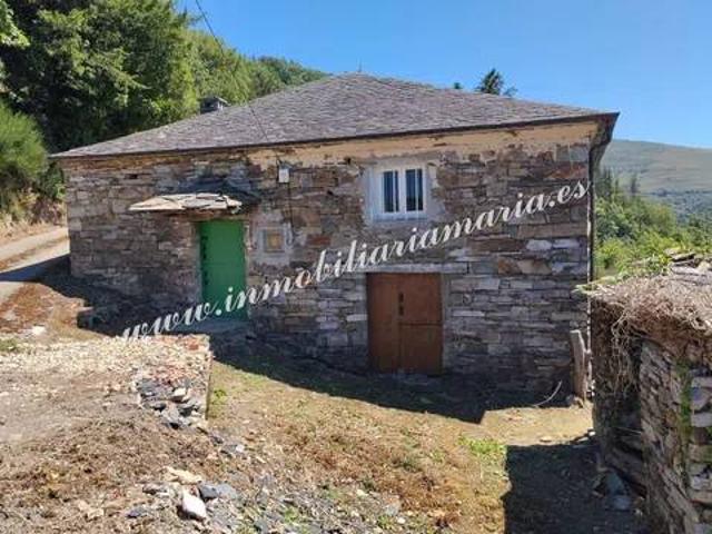 Casa rústica / Caserío en Venta en Taramundi