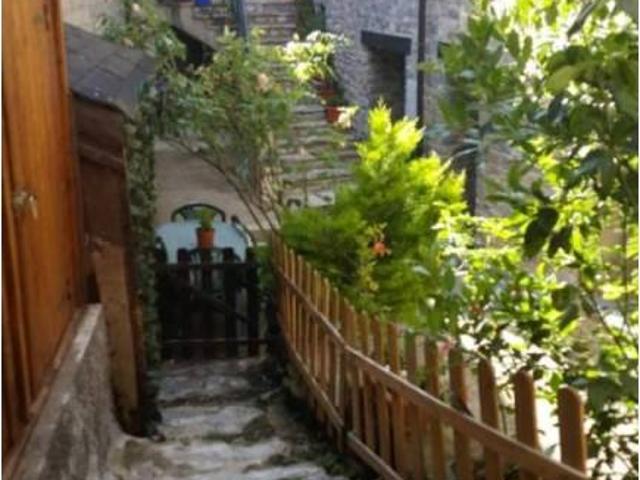 Casa rústica / Caserío en Venta en Torla Ordesa