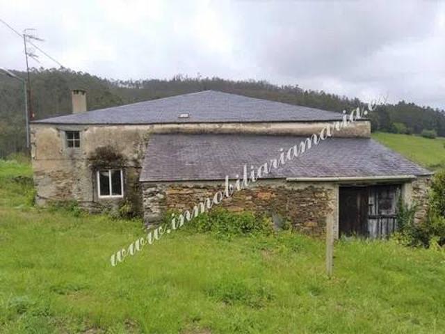 Casa rústica / Caserío en Venta en Trabada