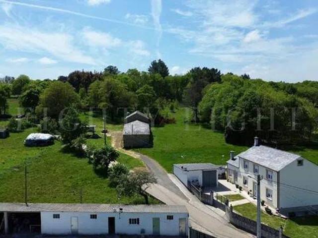Casa rústica / Caserío en Venta en Vilalba