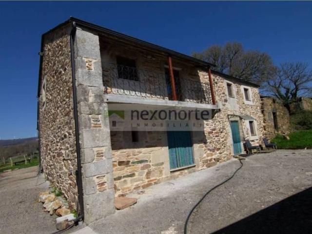 Casa rústica / Caserío en Venta en Vilalba