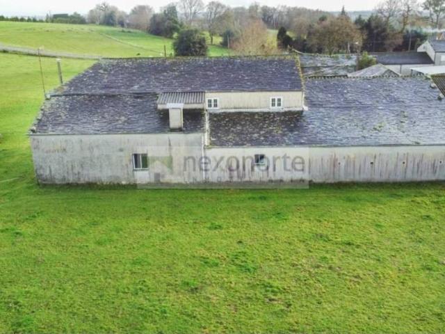 Casa rústica / Caserío en Venta en Vilalba