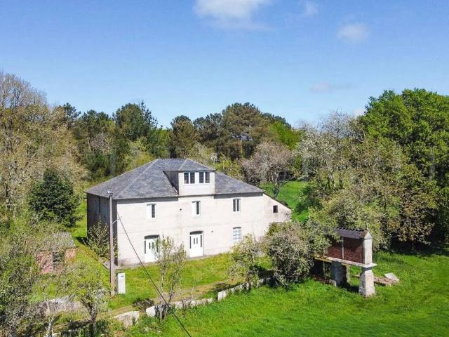 Casa rústica / Caserío en Venta en Vilalba