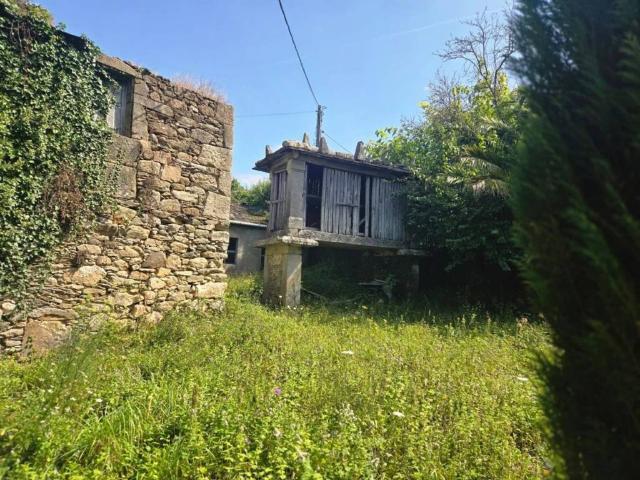 Casa rústica / Caserío en Venta en Viveiro
