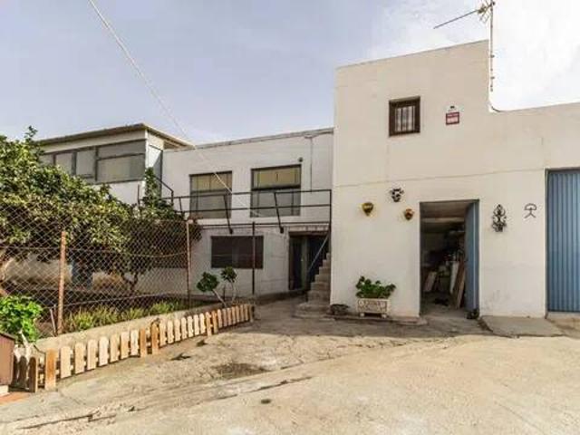 Casa rústica / Caserío en Venta en Almería