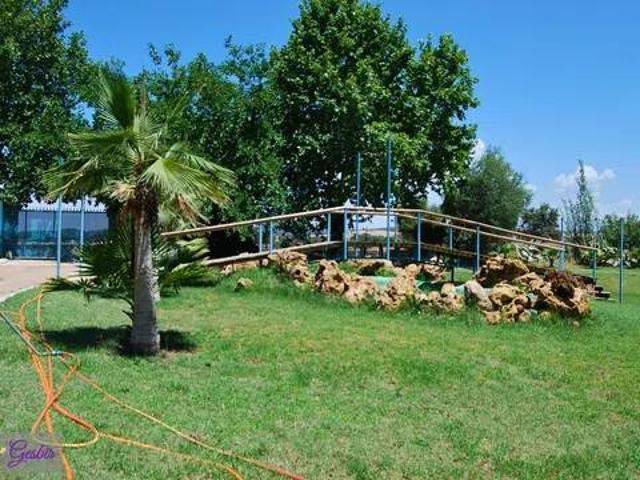 Casa rústica / Caserío en Venta en Almodóvar del Río