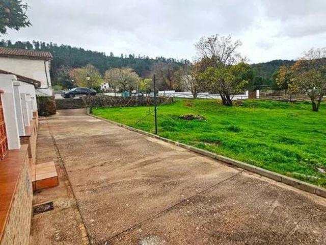 Casa rústica / Caserío en Venta en Almonaster La Real