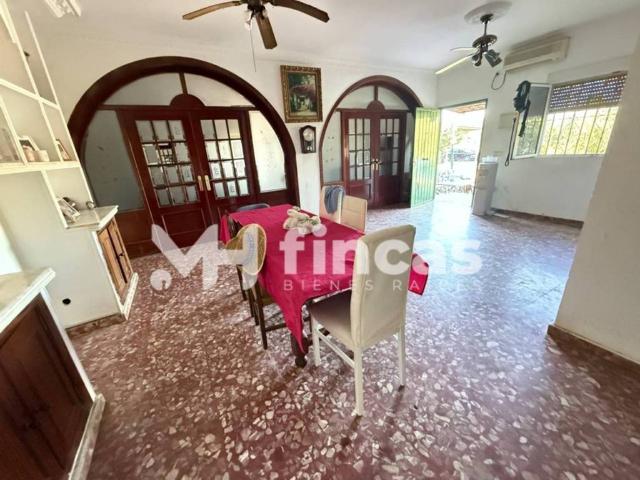 Casa rústica / Caserío en Venta en Alcalá de Guadaíra