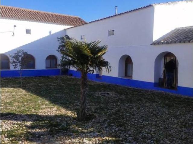 Casa rústica / Caserío en Venta en Alcázar de San Juan