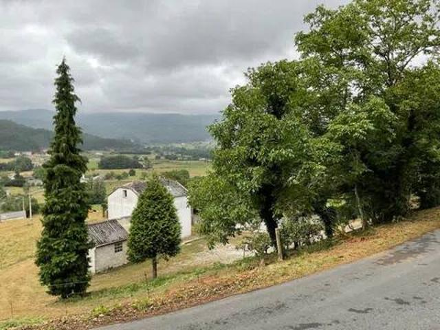 Casa rústica / Caserío en Venta en Alfoz