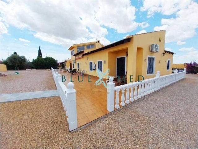 Casa rústica / Caserío en Venta en Alhama de Murcia