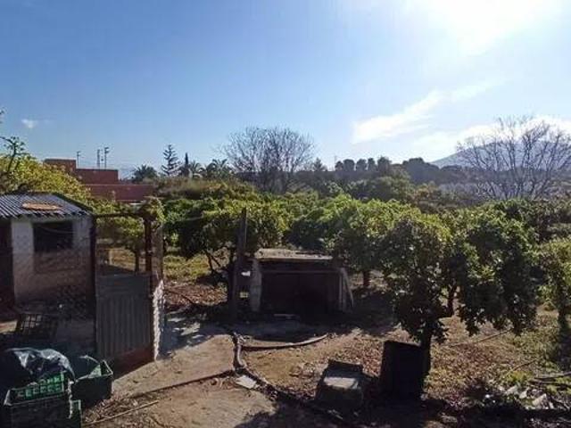 Casa rústica / Caserío en Venta en Alhaurín de la Torre