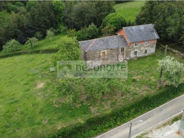 Casa rústica / Caserío en Venta en As Somozas
