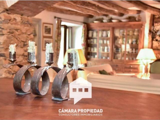 Casa rústica / Caserío en Venta en Aracena