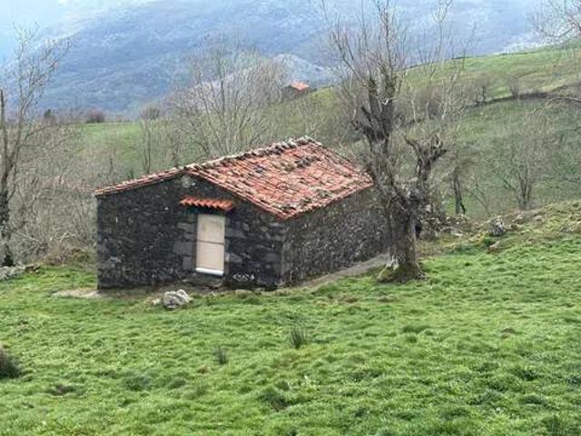 Casa rústica / Caserío en Venta en Arredondo