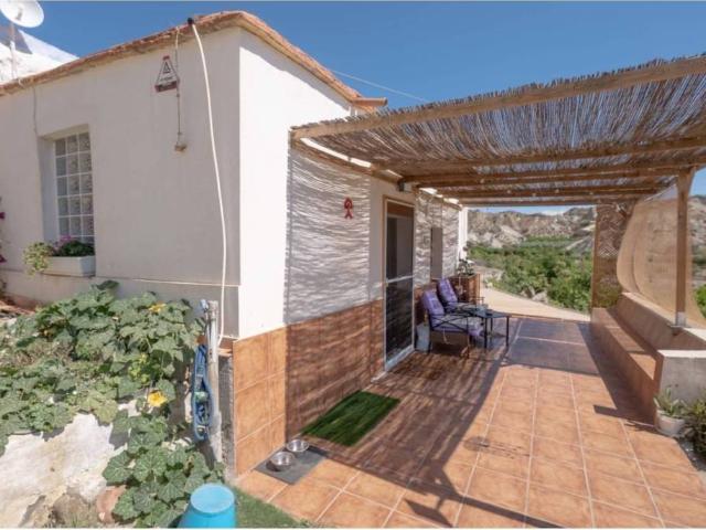 Casa rústica / Caserío en Venta en Bentarique