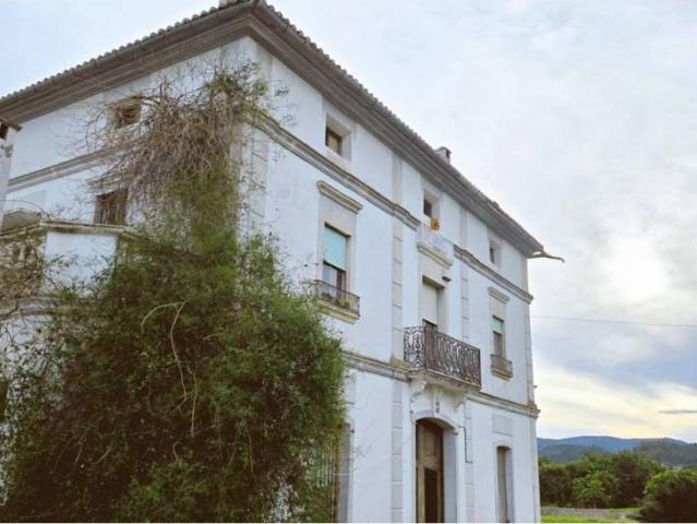 Casa rústica / Caserío en Venta en Benifairó de La Valldigna