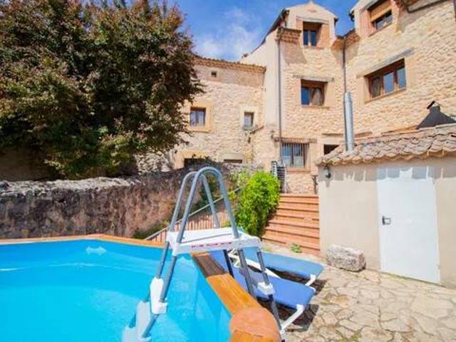 Casa rústica / Caserío en Venta en Campo de San Pedro