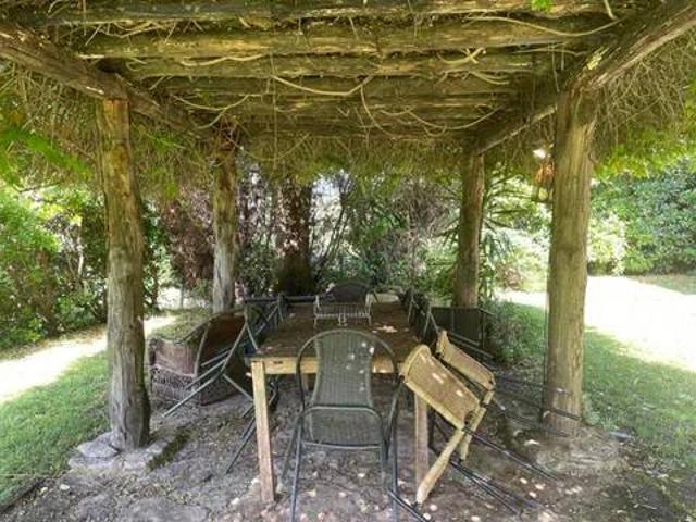 Casa rústica / Caserío en Venta en Candeleda