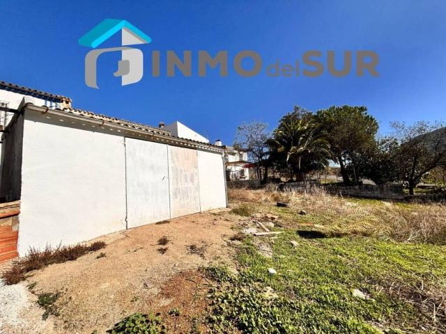 Casa rústica / Caserío en Venta en Cabra