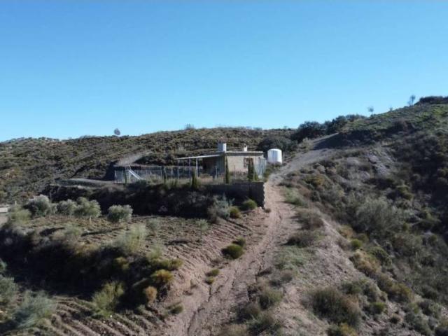 Casa rústica / Caserío en Venta en Cádiar