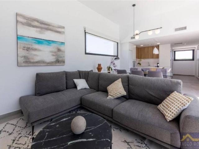 Casa rústica / Caserío en Venta en Calasparra