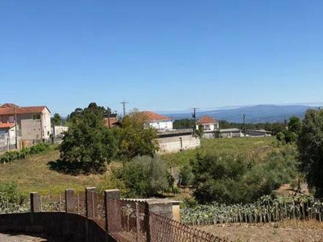 Casa rústica / Caserío en Venta en Castrelo de Miño