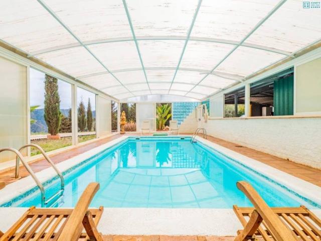 Casa rústica / Caserío en Venta en Casabermeja