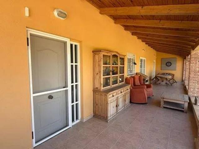 Casa rústica / Caserío en Venta en Catral