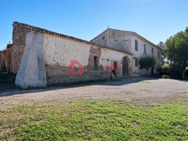 Casa rústica / Caserío en Venta en Cheste