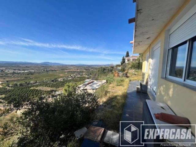 Casa rústica / Caserío en Venta en Chiva