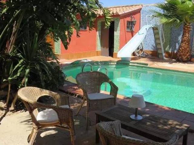 Casa rústica / Caserío en Venta en Chiclana de la Frontera