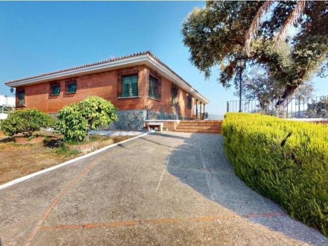 Casa rústica / Caserío en Venta en Córdoba