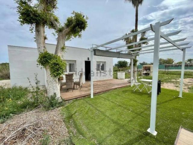 Casa rústica / Caserío en Venta en Daya Vieja