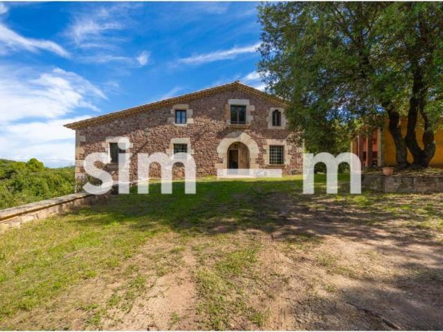 Casa rústica / Caserío en Venta en El Brull