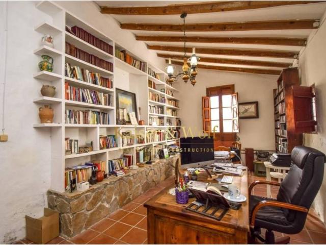 Casa rústica / Caserío en Venta en Elche Elx