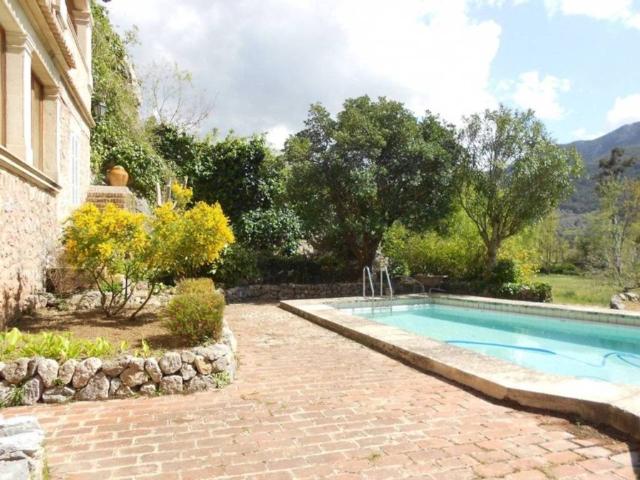 Casa rústica / Caserío en Venta en Escorca