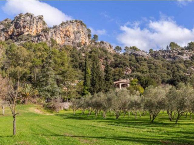 Casa rústica / Caserío en Venta en Escorca