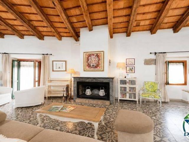 Casa rústica / Caserío en Venta en Fortià