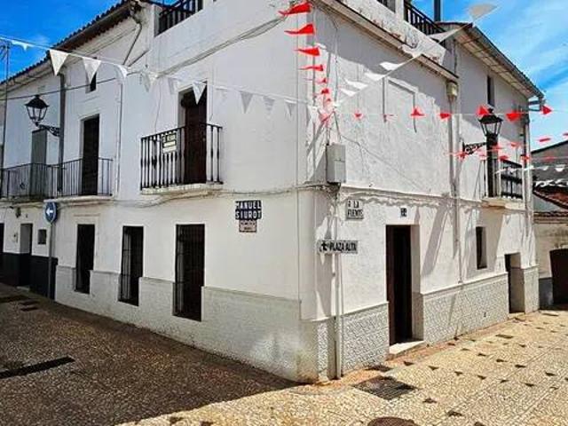 Casa rústica / Caserío en Venta en Fuenteheridos