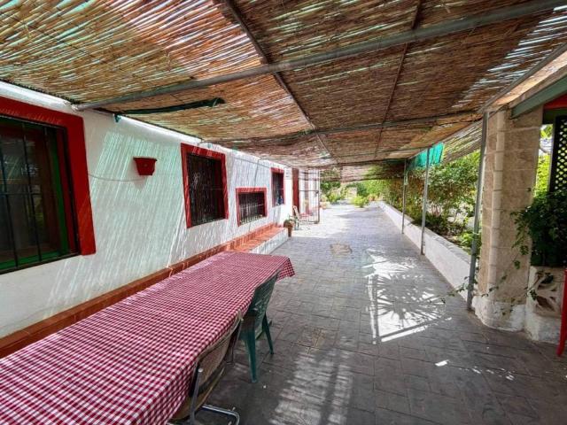 Casa rústica / Caserío en Venta en Gádor
