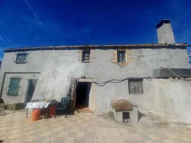 Casa rústica / Caserío en Venta en Girona