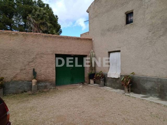 Casa rústica / Caserío en Venta en Hellín