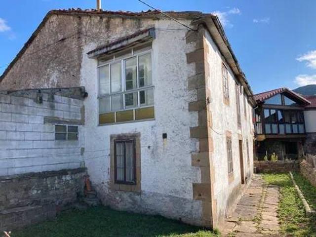 Casa rústica / Caserío en Venta en Hermandad de Campoo de Suso
