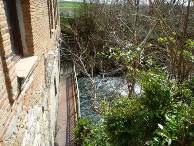 Casa rústica / Caserío en Venta en Herrera de Pisuerga