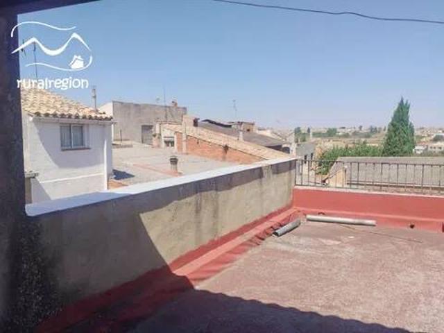 Casa rústica / Caserío en Venta en La Puebla de Híjar