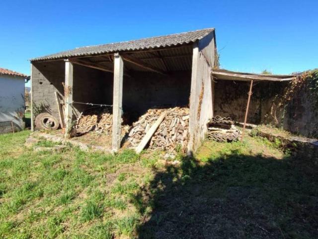 Casa rústica / Caserío en Venta en Lalín