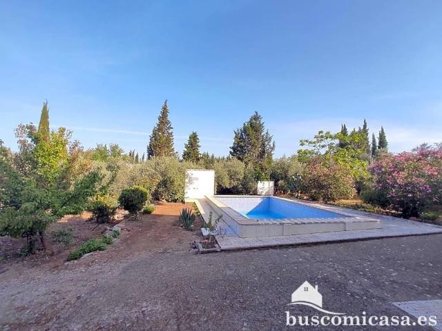 Casa rústica / Caserío en Venta en Linares