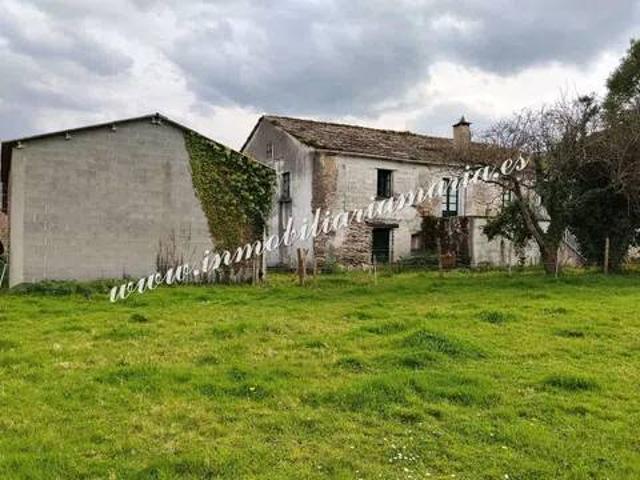 Casa rústica / Caserío en Venta en Lourenzá